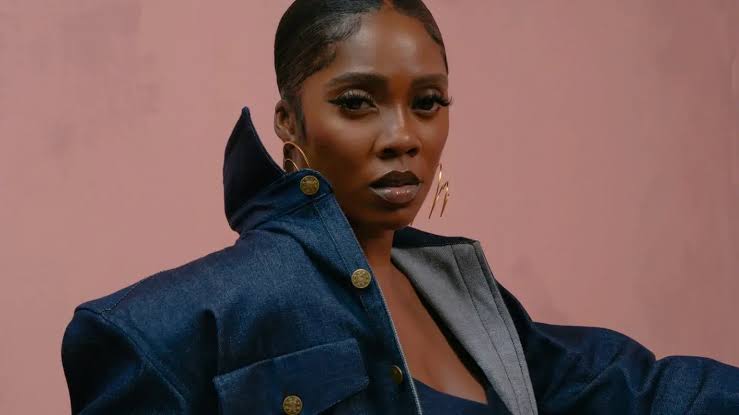 Tiwa Savage Biography, Lifestyle, Networth, Country, Date of birth, children, house, wife, parent